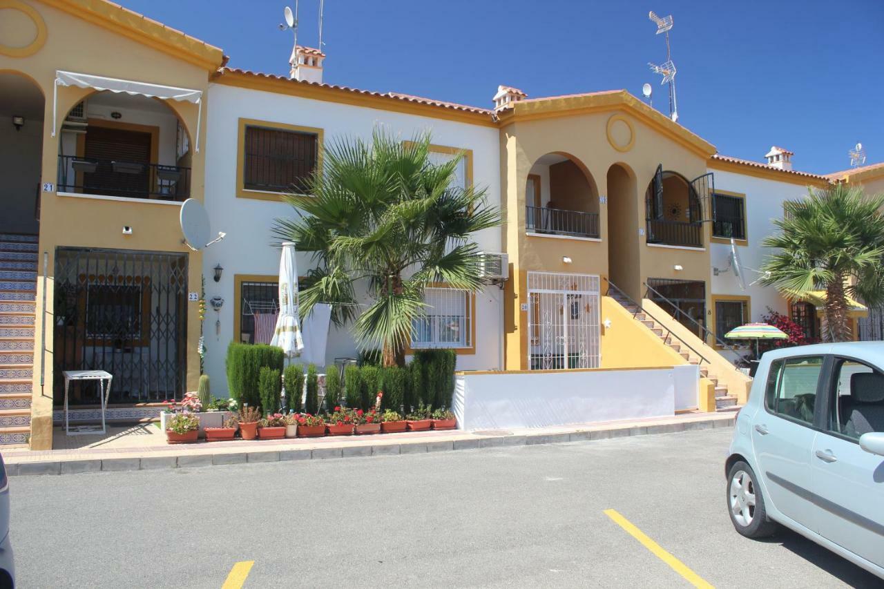 Villa Bungalow Zenia Boulevar à Villamartín Extérieur photo